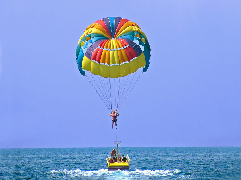 Khám phá một Hạ Long khác biệt(3)