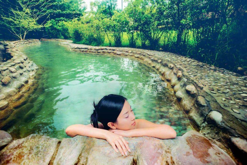 Một ngày trải nghiệm suối khoáng Thanh Tân và phá Tam Giang(2)