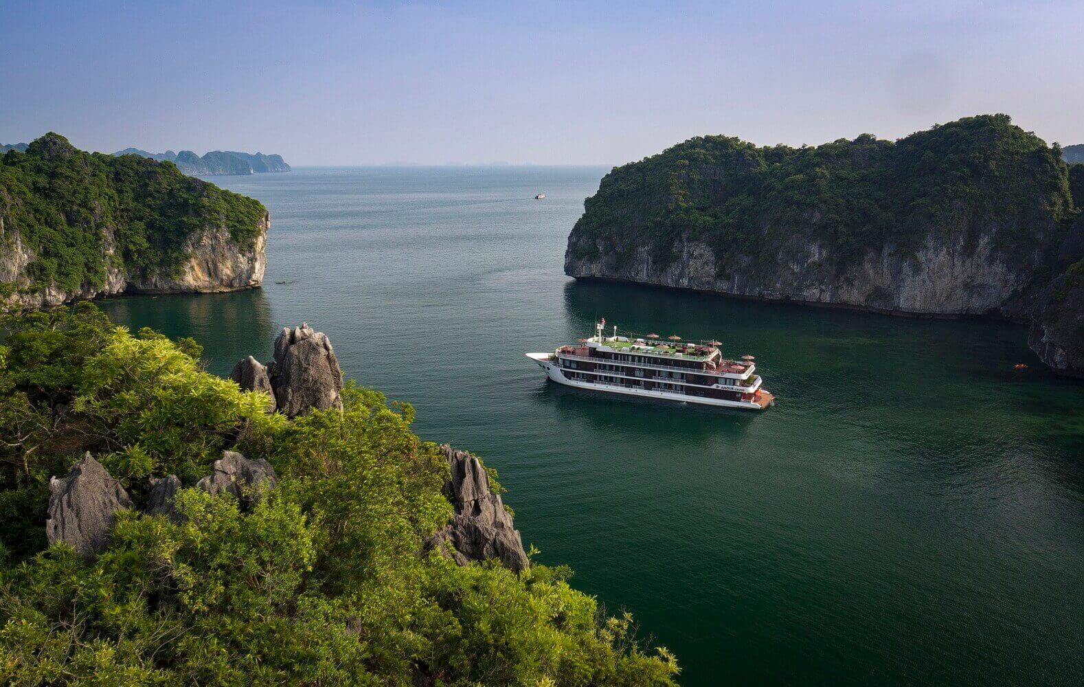 Du thuyền Hạ Long 5 sao Dora Cruise - Tour 2 ngày 1 đêm