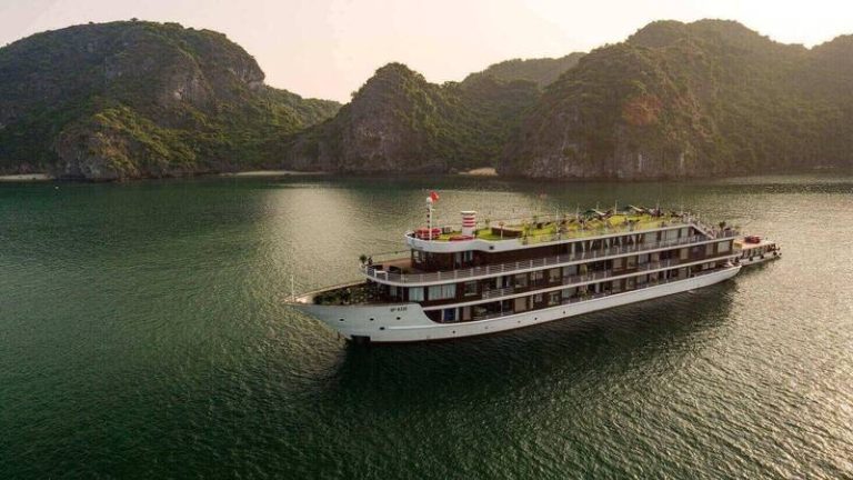 Du thuyền Doris Cruise 2 ngày 1 đêm
