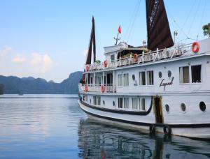 Du thuyền Aclass Legend 3 ngày 2 đêm