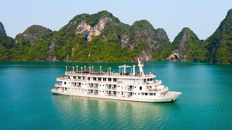 Du thuyền Paradise Elegance 2 ngày 1 đêm