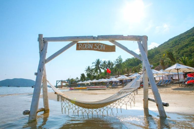 Khám phá tour đảo Robinson 1 ngày